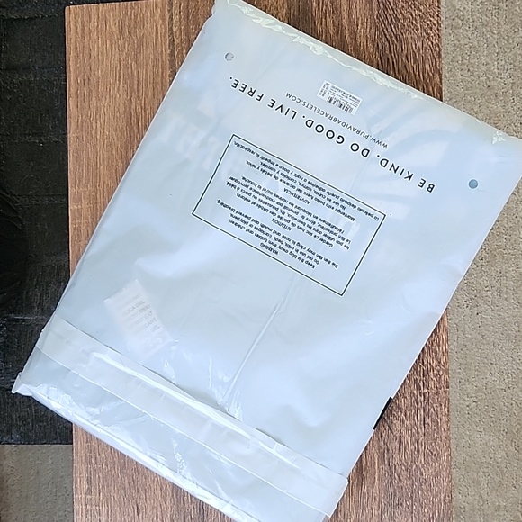 🎉HP🎉 Pura Vida California Crew Tee - Picture 5 of 5